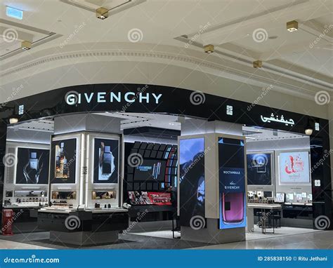 where is givenchy located|Givenchy stores near me.